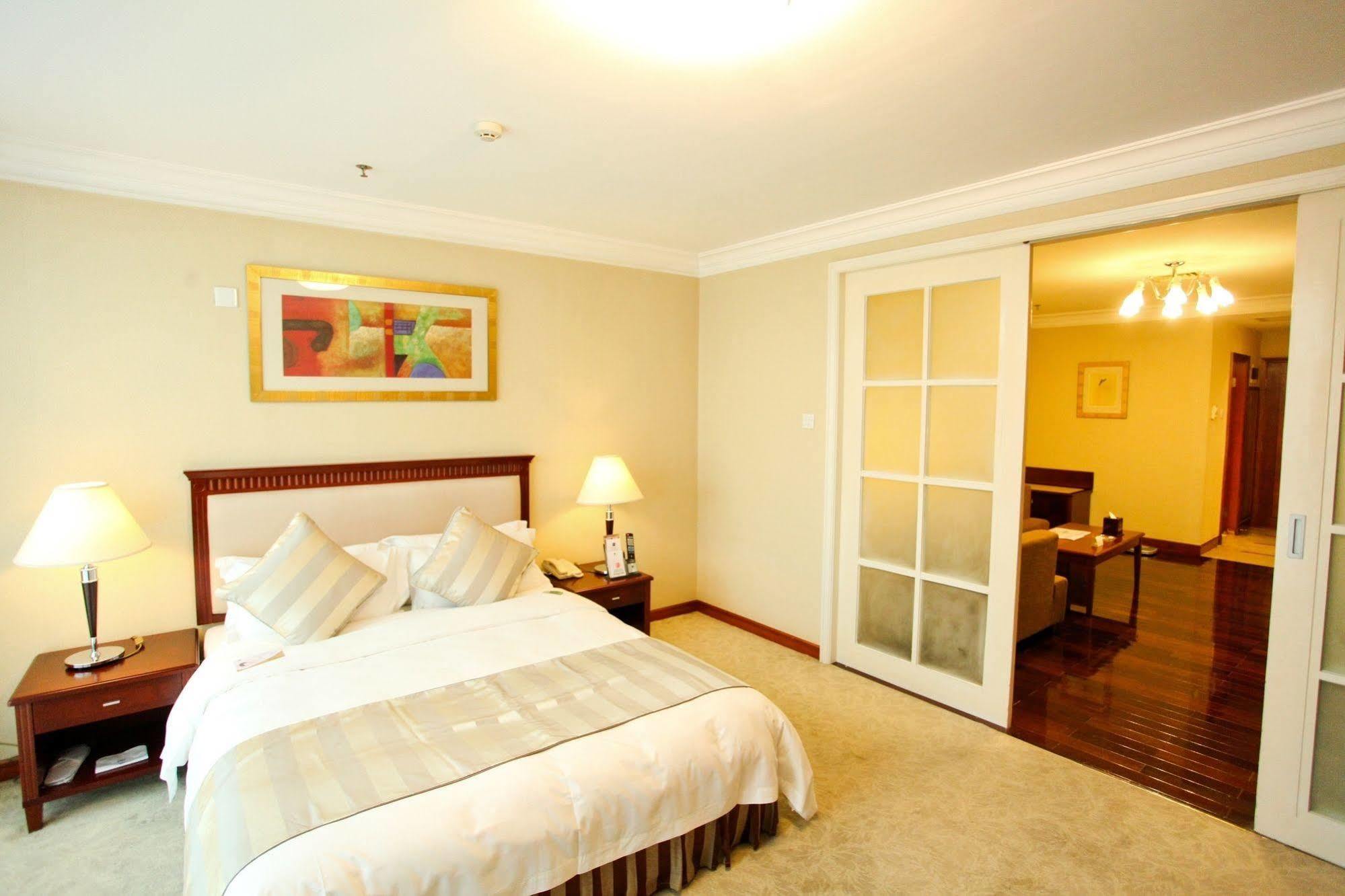 Shenzhen Dongmen Metropark Suites Hotel Extérieur photo